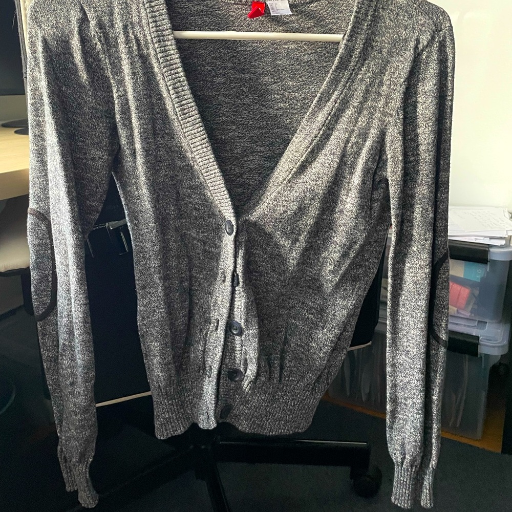 Divided Cardigan button down - XS